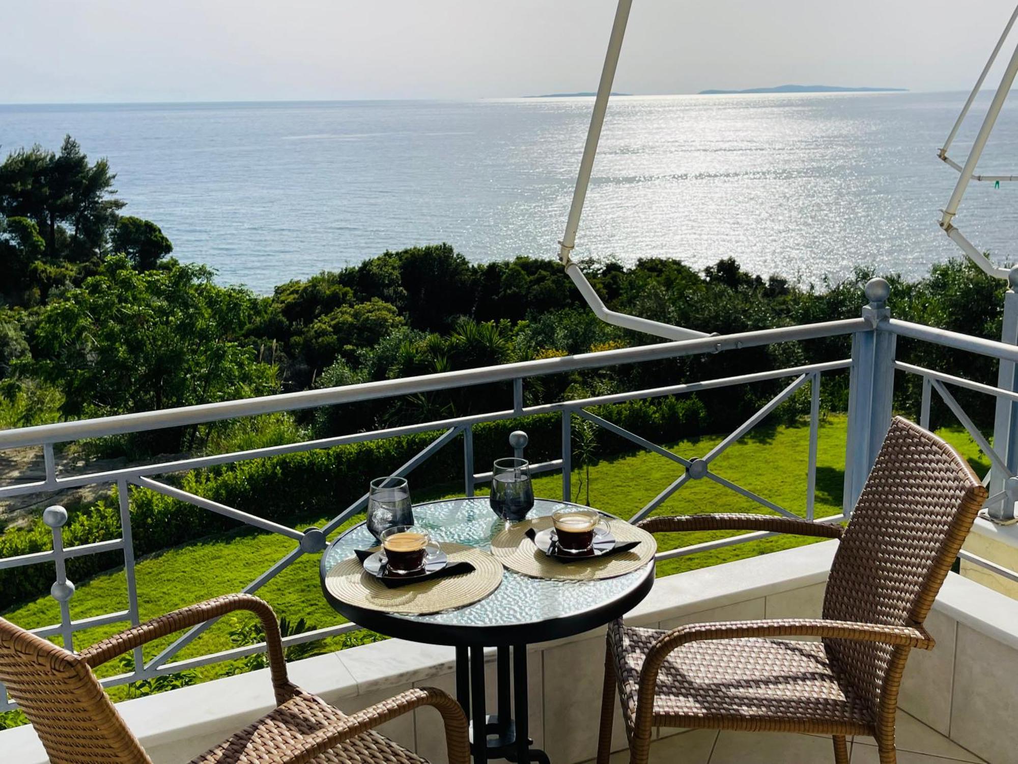 Staikos Apartment